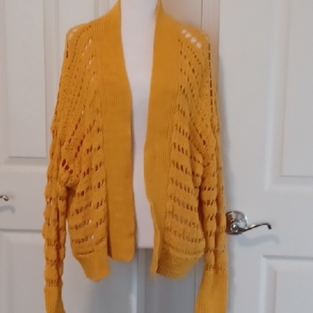 -- Yellow Open-Knit Women's Cardigan - Picture 8 of 8